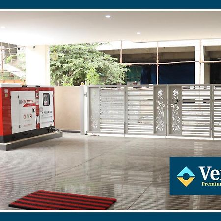 Vennela Hotel Apartments バンガロール エクステリア 写真