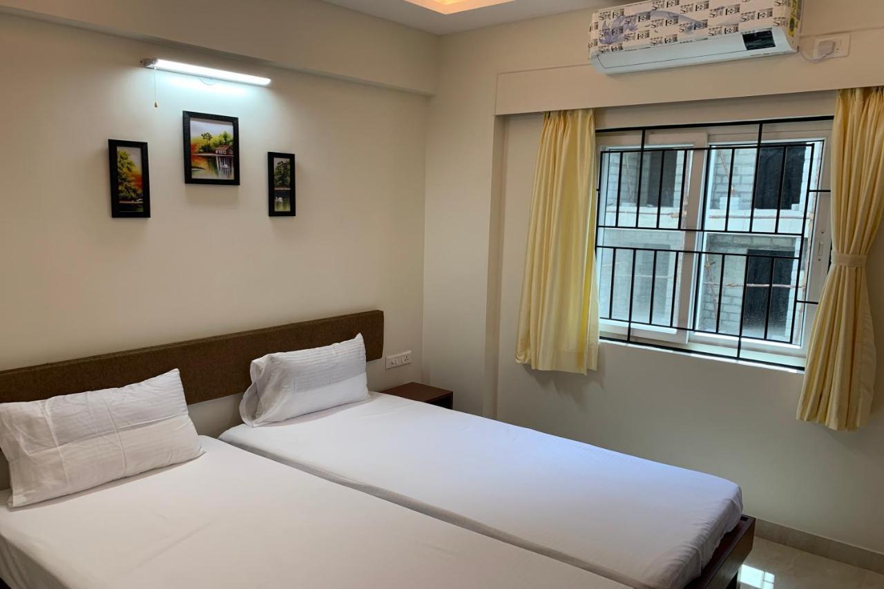 Vennela Hotel Apartments バンガロール エクステリア 写真
